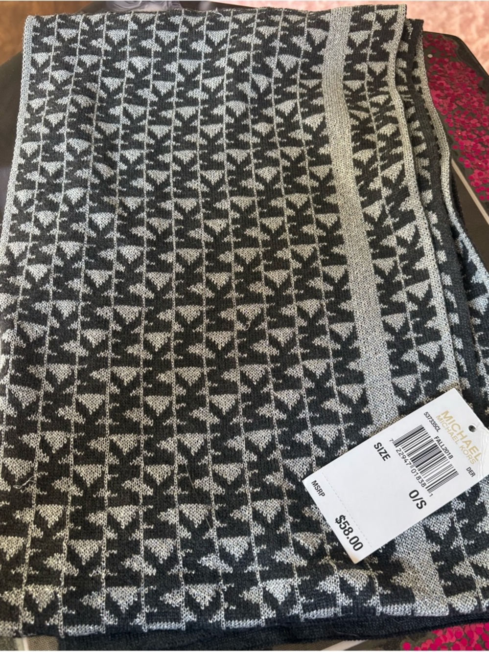 Michael Kors Black & Gray Houndstooth Knit Wrap Scarf